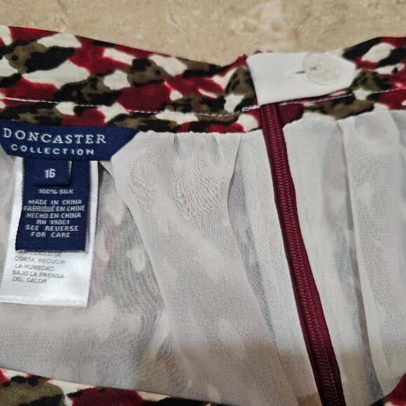 NWOT‎ Women's Doncaster Collection 100% Silk Lined Skirt Size 16 - Picture 4 of 5